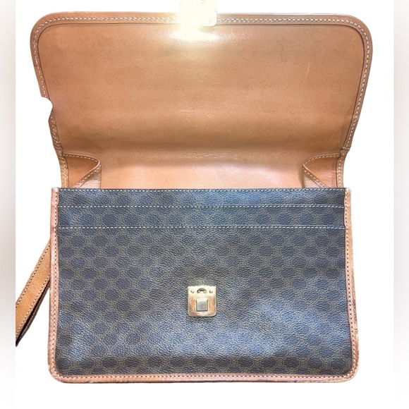 {Vintage Céline Triomphe Macadam Clutch Wristlet Bag Brown with Tan Leather Trim - Picture 9 of 13